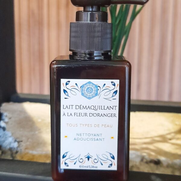 Lait démaquillant à la fleur d'oranger